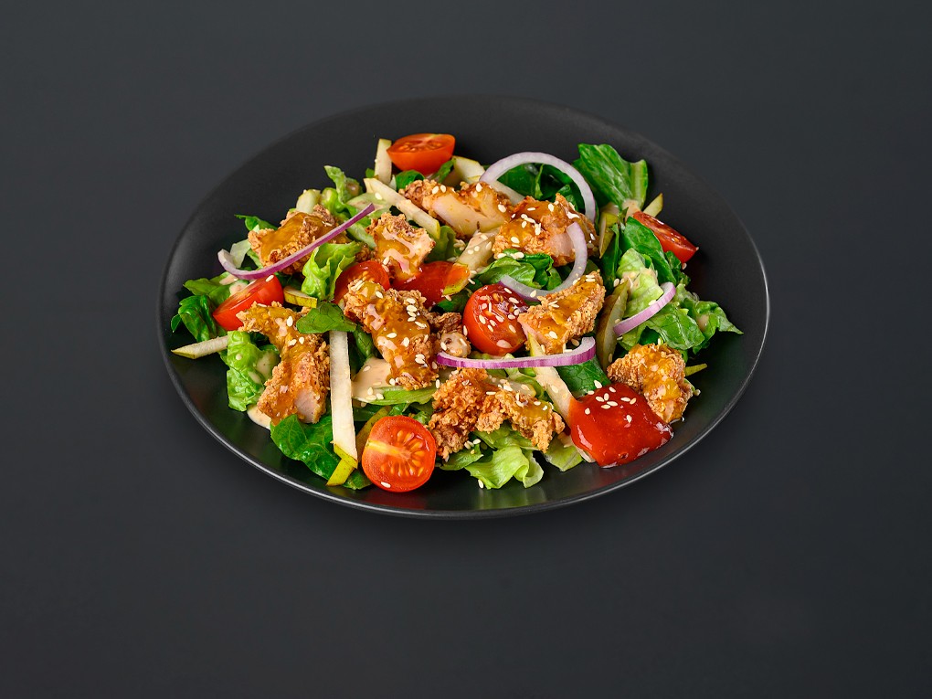 Криспи салат с курицей и грушей в Рокет Ролл