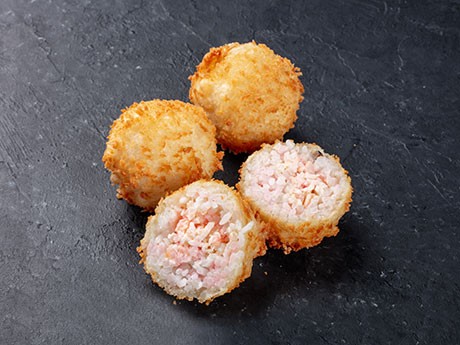 Рисовые шарики с лососем в Рокет Ролл
